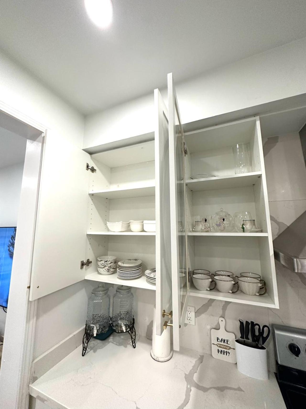 Luxury Home In Toronto มิสซิสซอกา ภายนอก รูปภาพ